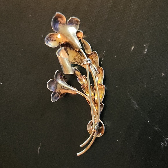 Flower vintage sterling silver brooch - Picture 2 of 4